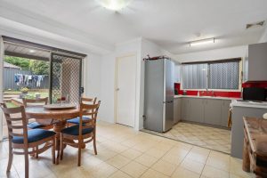 16 Landy Avenue, Gulfview Heights, SA 5096 Australia