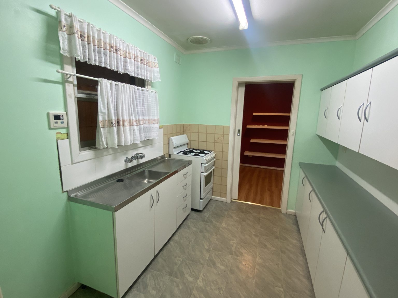 18 Secomb Avenue, PARAFIELD GARDENS, SA 5107 Australia