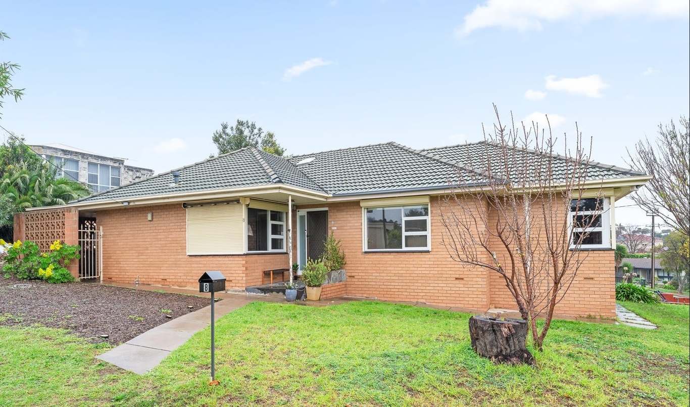 8 Audrey Crescent, VALLEY VIEW  SA  5093