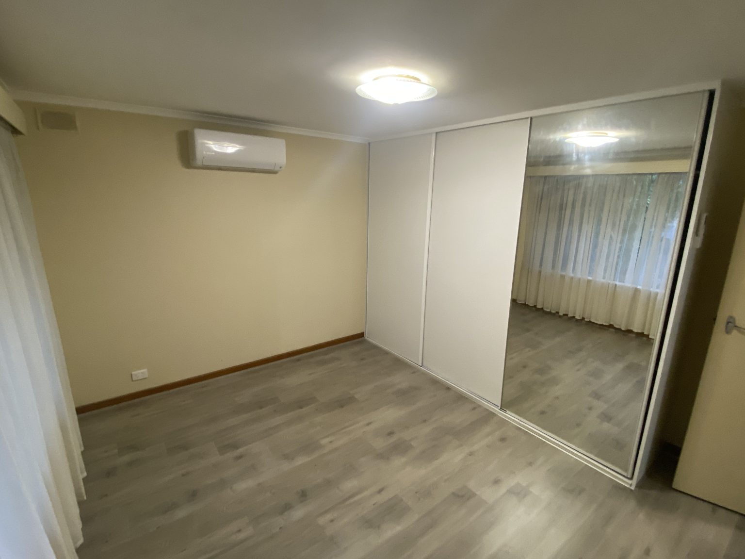 29 Elizabeth Street, TEA TREE GULLY, SA 5091 Australia