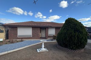 8 Findlay Avenue, SALISBURY EAST, SA 5109 Australia
