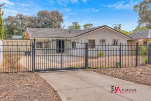 5 Golden Court, PARALOWIE, SA 5108 Australia