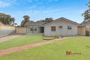 5 Golden Court, PARALOWIE, SA 5108 Australia