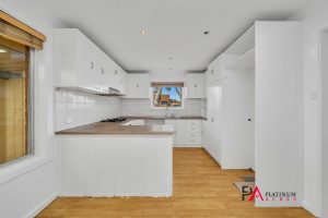 5 Golden Court, PARALOWIE, SA 5108 Australia