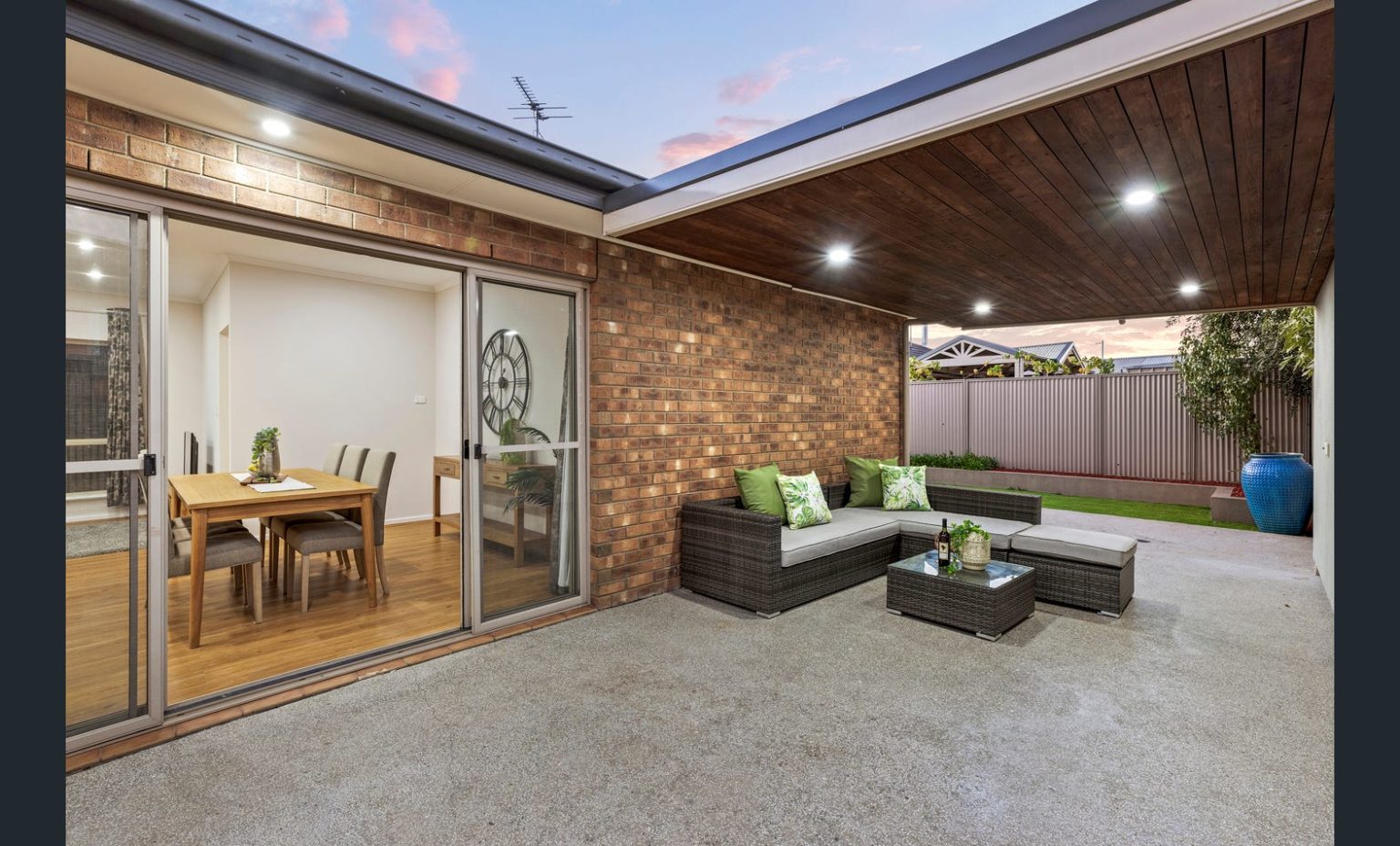 4 Haven Road, MANSFIELD PARK, SA 5012 Australia