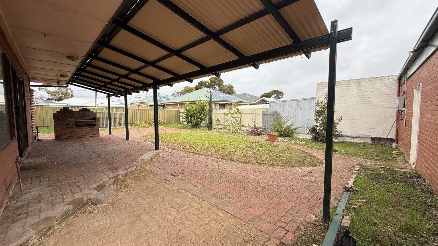 7 Pauls Drive, VALLEY VIEW, SA 5093 Australia