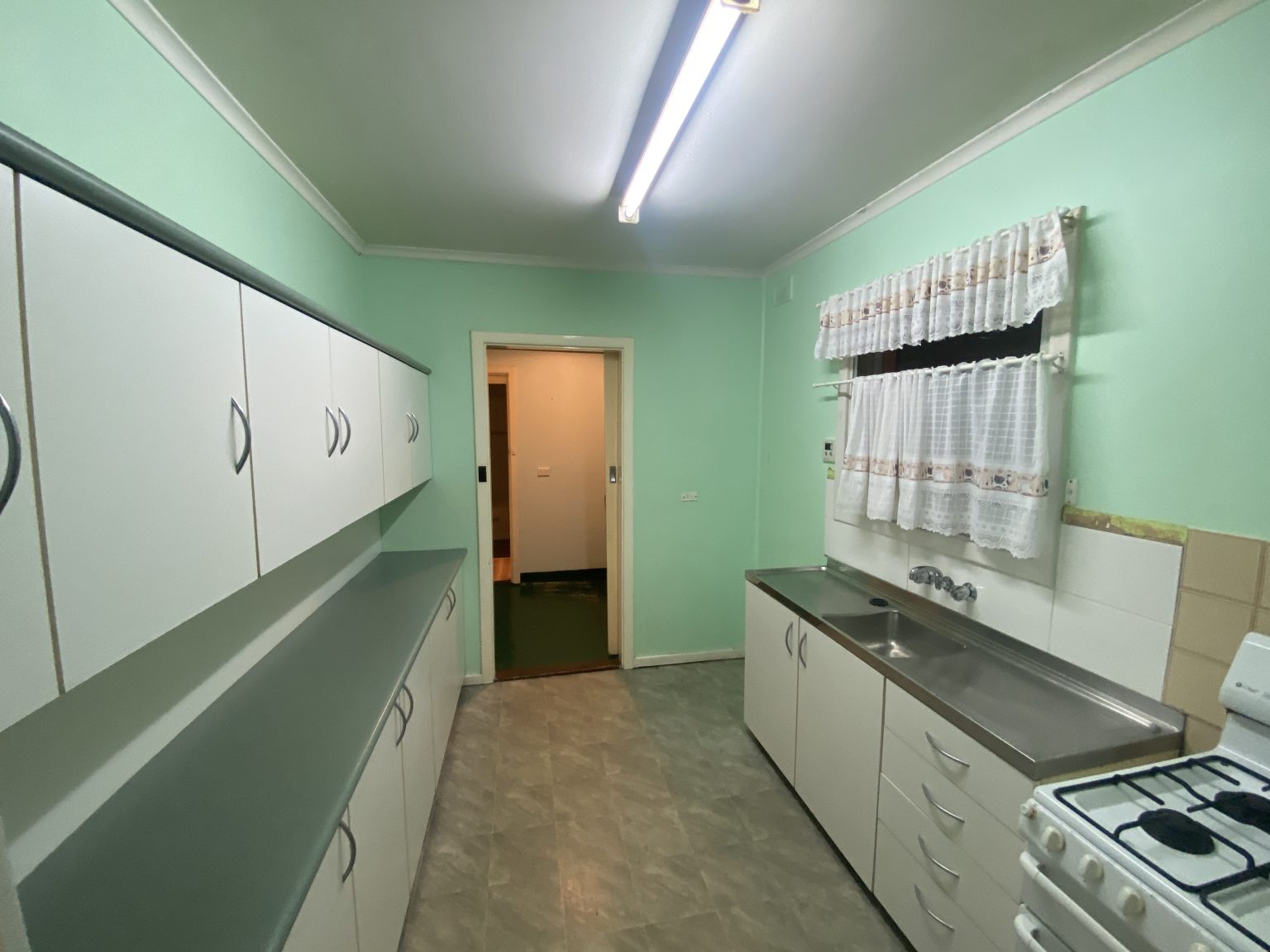18 Secomb Avenue, PARAFIELD GARDENS, SA 5107 Australia
