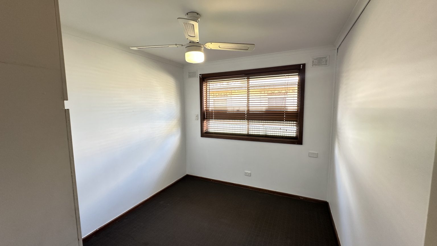 5 Dorian Street, PARA VISTA, SA 5093 Australia