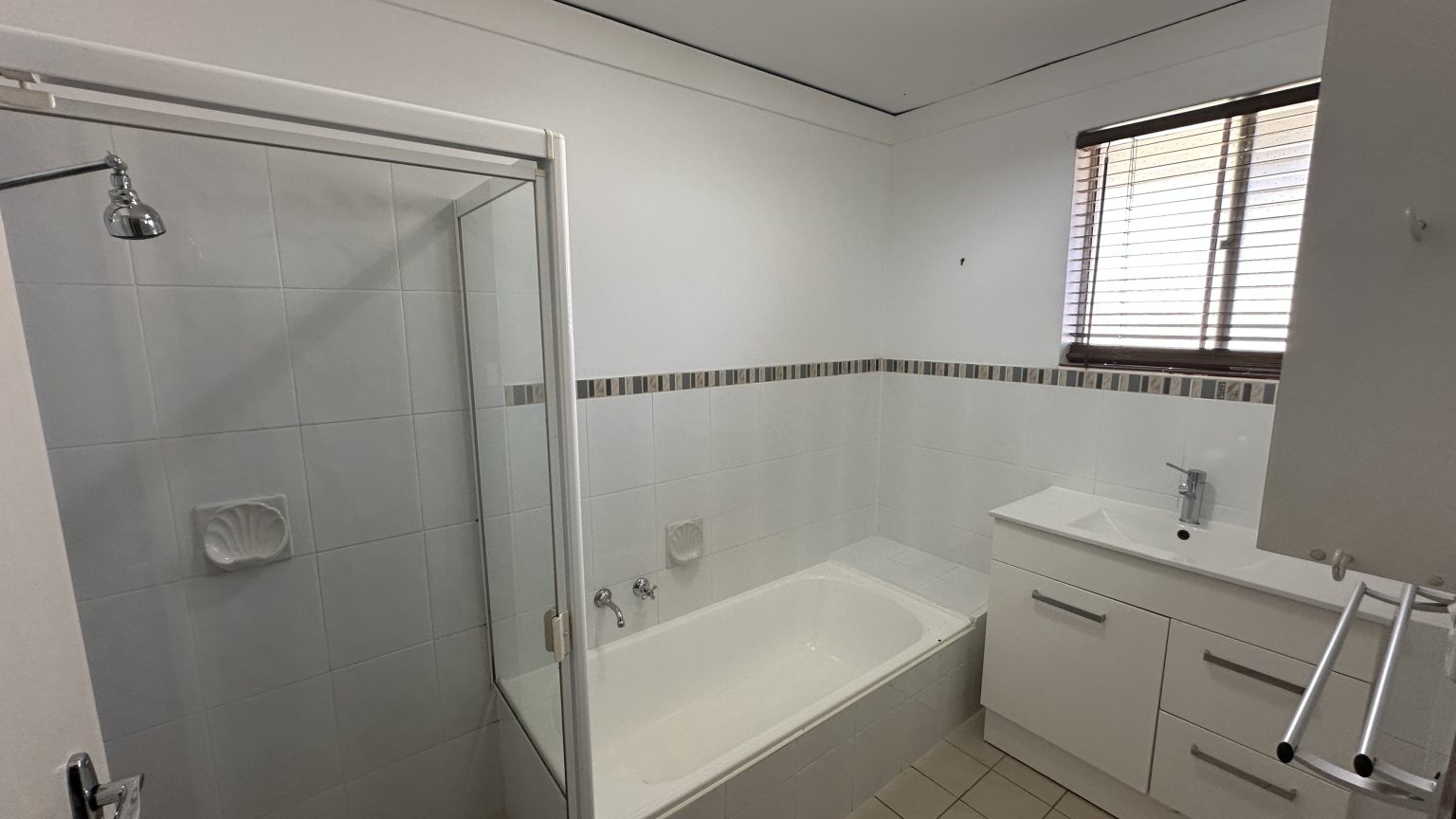 5 Dorian Street, PARA VISTA, SA 5093 Australia