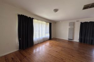 33 Derrilin Road, INGLE FARM, SA 5098 Australia