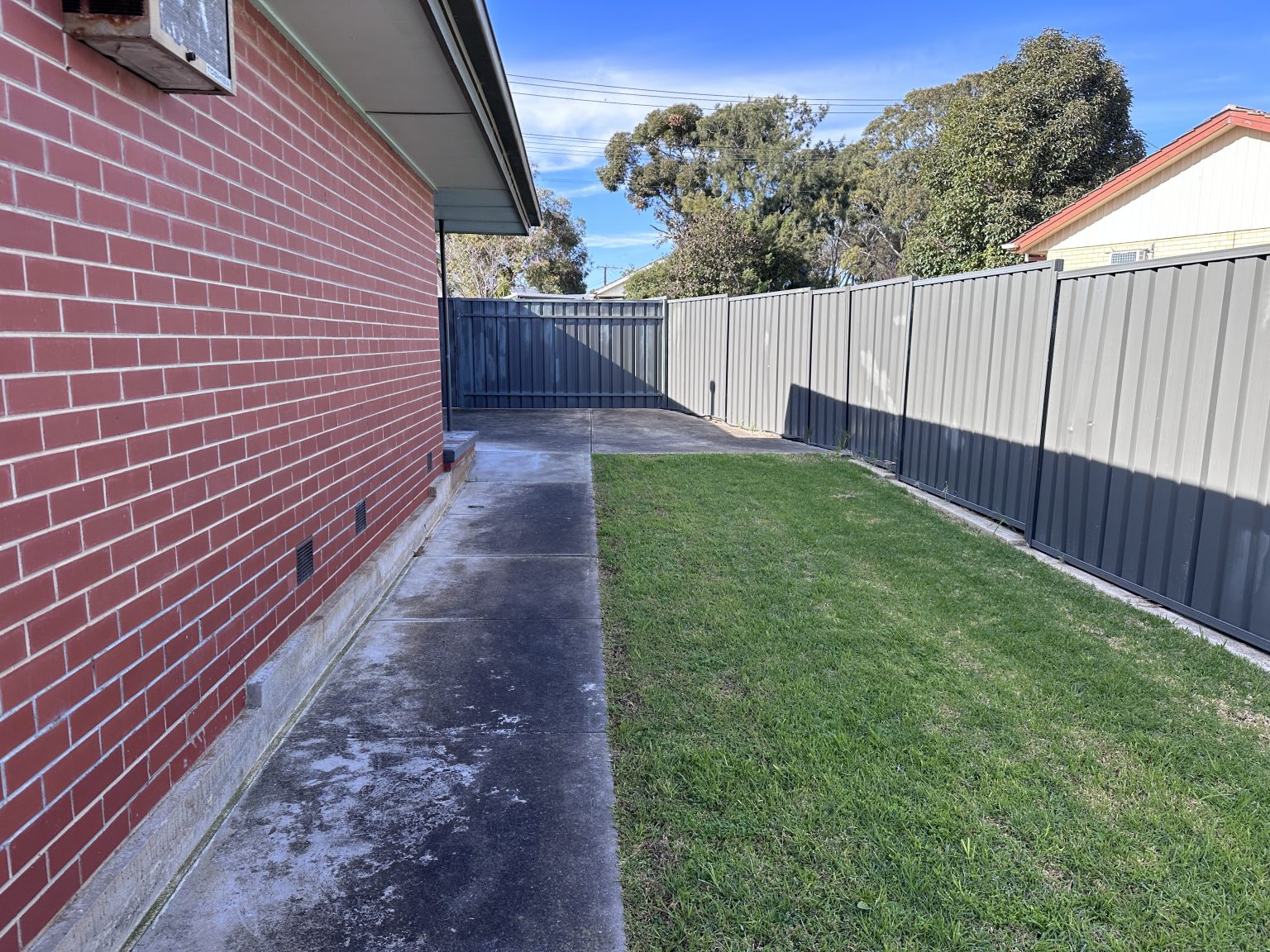 33 Derrilin Road, INGLE FARM, SA 5098 Australia