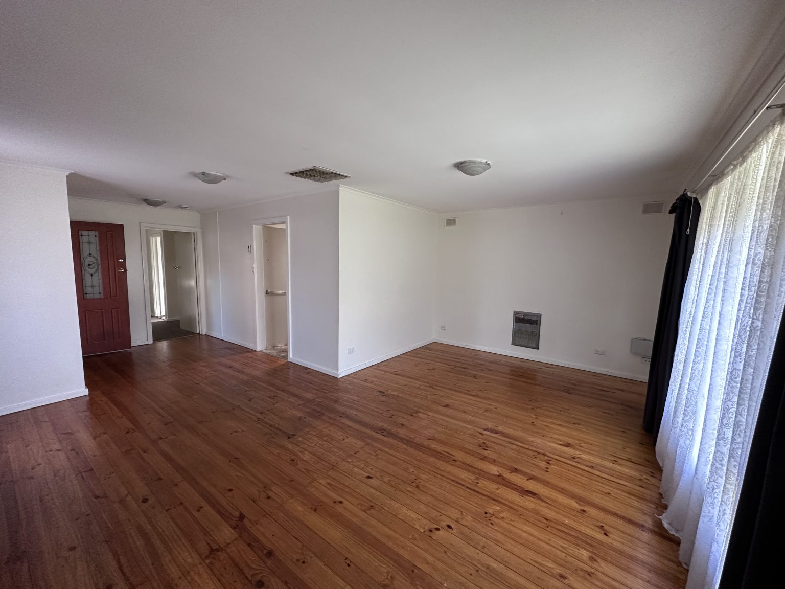33 Derrilin Road, INGLE FARM, SA 5098 Australia