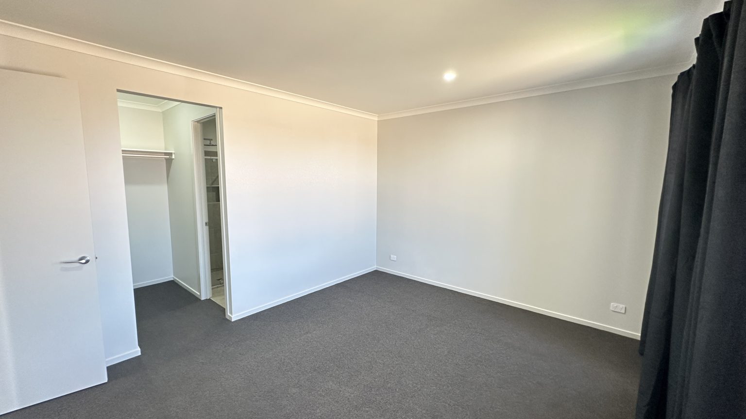 11 Pelican Drive, RIVERLEA PARK, SA 5120 Australia