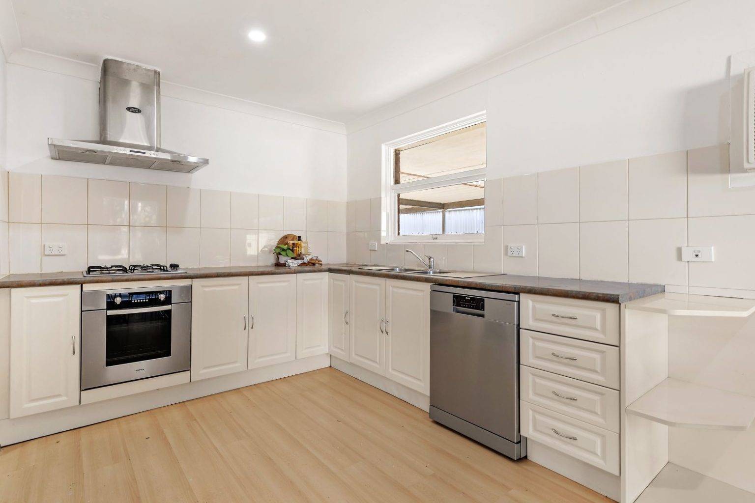 44 Garrin Street, SALISBURY NORTH, SA 5108 Australia