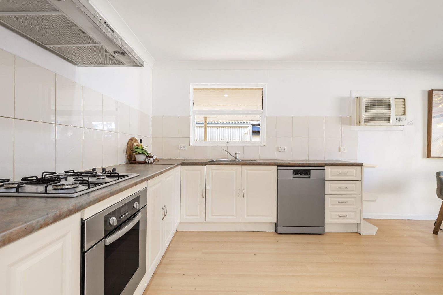 44 Garrin Street, SALISBURY NORTH, SA 5108 Australia