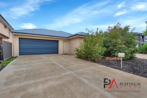 45 Highland Circuit, BLAKEVIEW, SA 5114 Australia