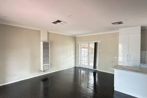 39 Hanson Road, ELIZABETH DOWNS, SA 5113 Australia