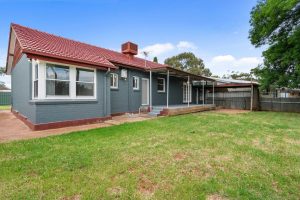 39 Hanson Road, ELIZABETH DOWNS, SA 5113 Australia