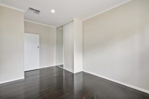 39 Hanson Road, ELIZABETH DOWNS, SA 5113 Australia