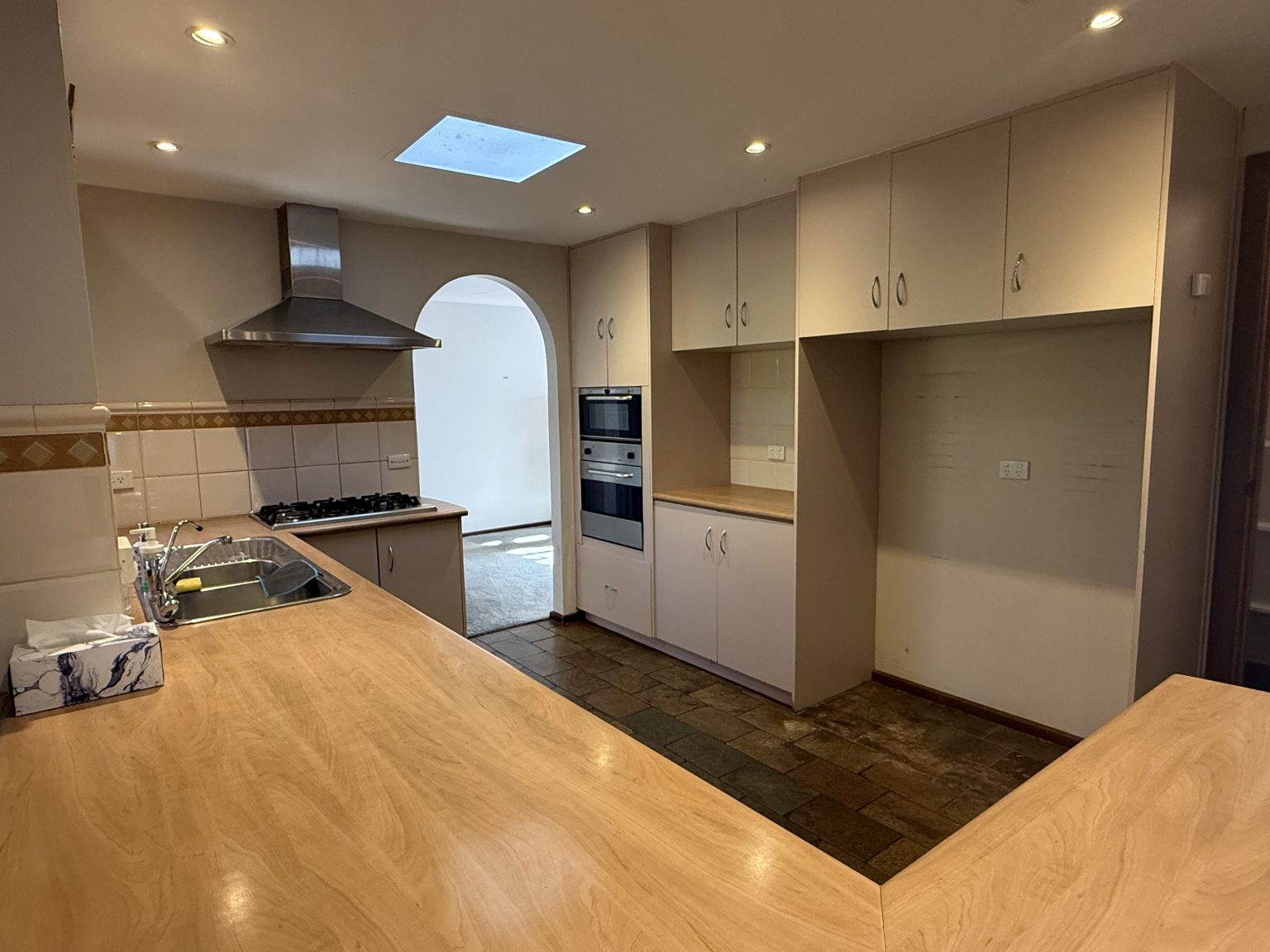 11 Potter Drive, WOODCROFT, SA 5162 Australia