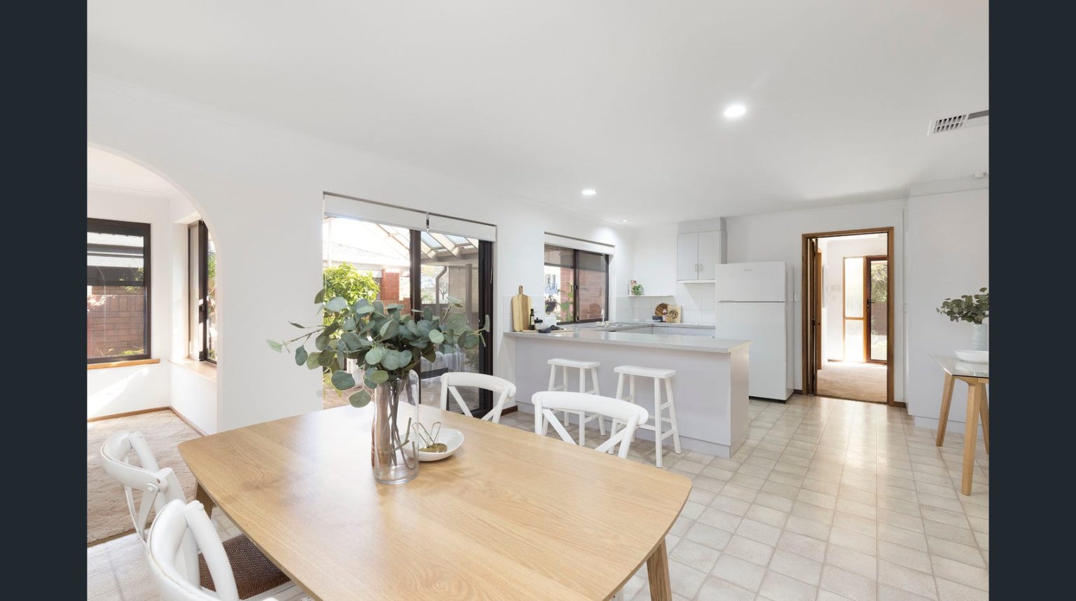 74 Maple Avenue, ROSTREVOR, SA 5073 Australia