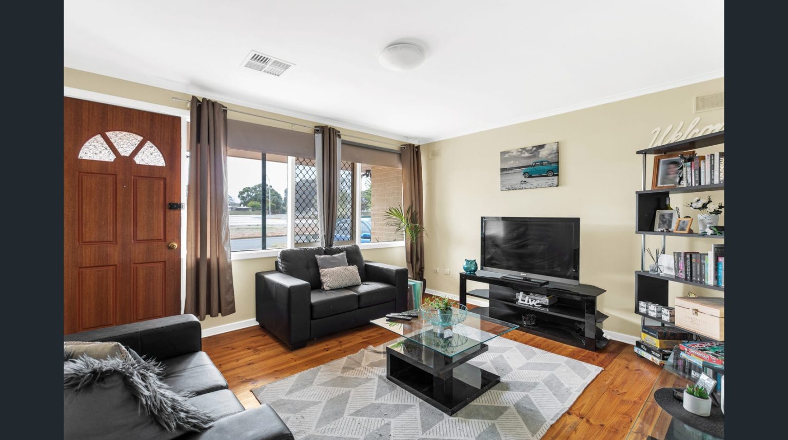 53 Hamblynn Road, ELIZABETH DOWNS, SA 5113 Australia