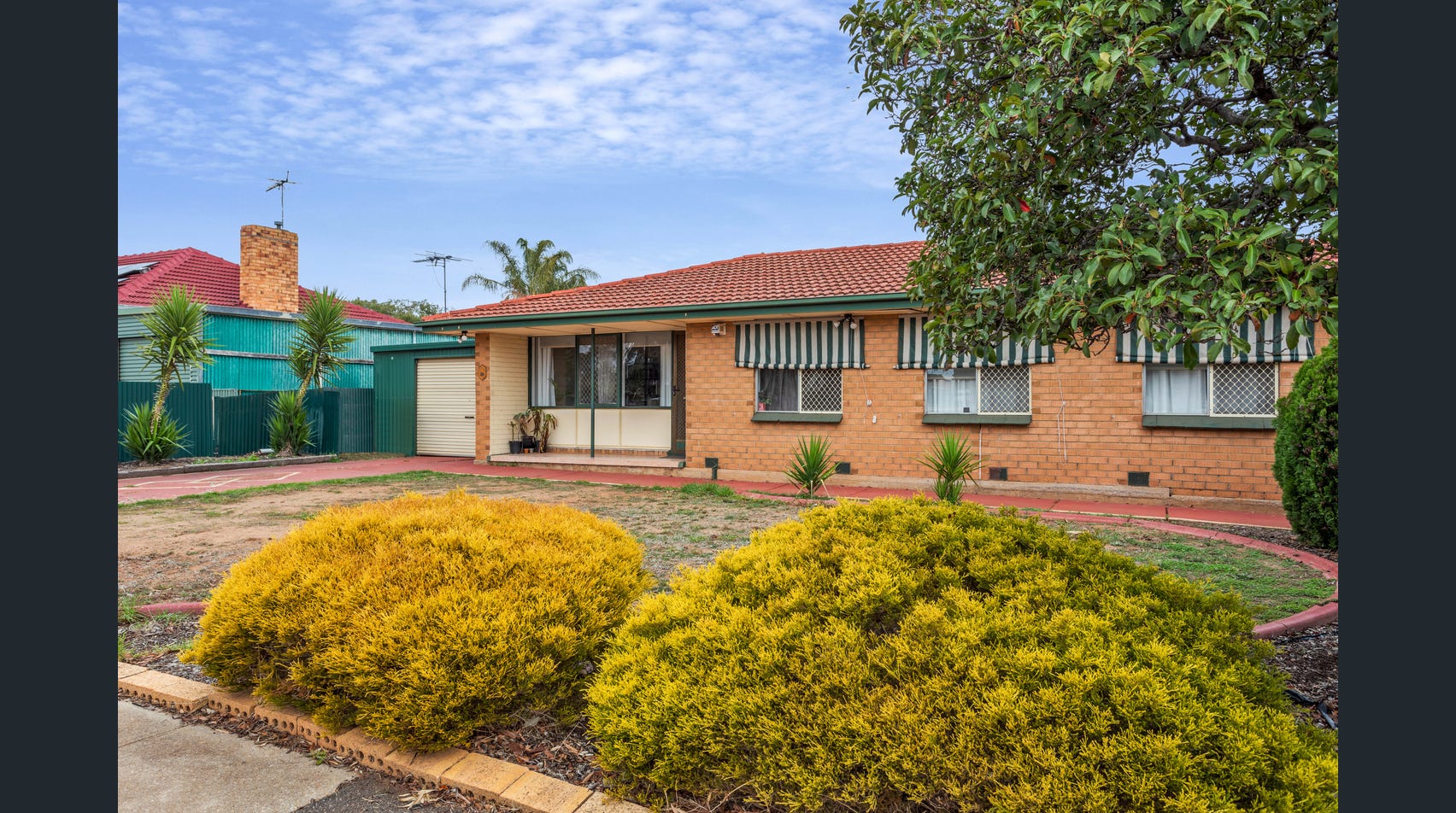 53 Hamblynn Road, ELIZABETH DOWNS  SA  5113