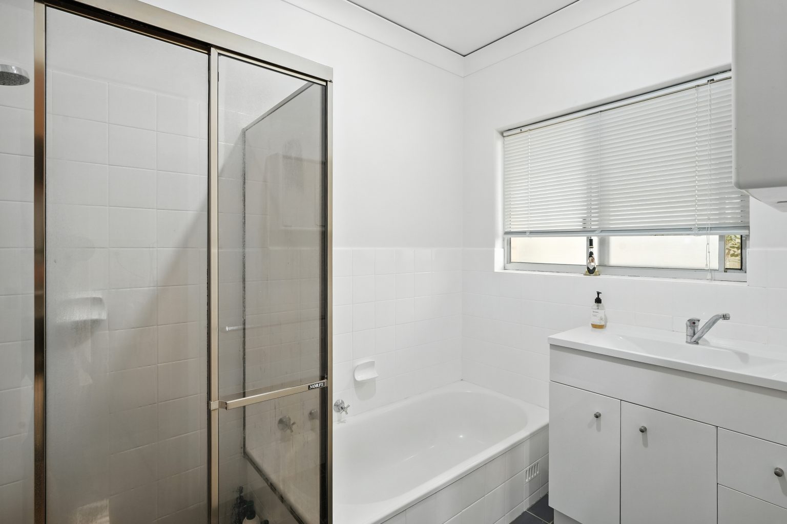 37 Swan Avenue, KLEMZIG, SA 5087 Australia