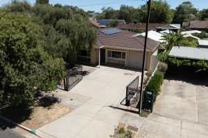 37 Swan Avenue, KLEMZIG, SA 5087 Australia