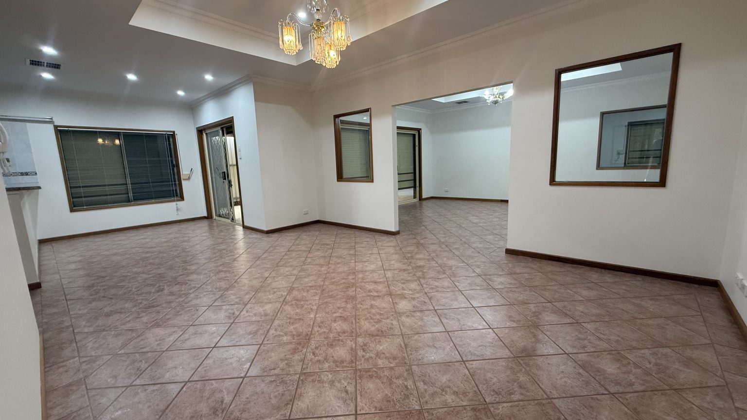 15 Rugby Avenue, CROYDON PARK, SA 5008 Australia