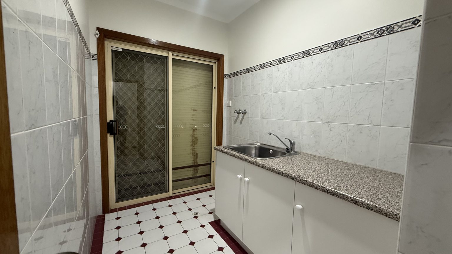 15 Rugby Avenue, CROYDON PARK, SA 5008 Australia
