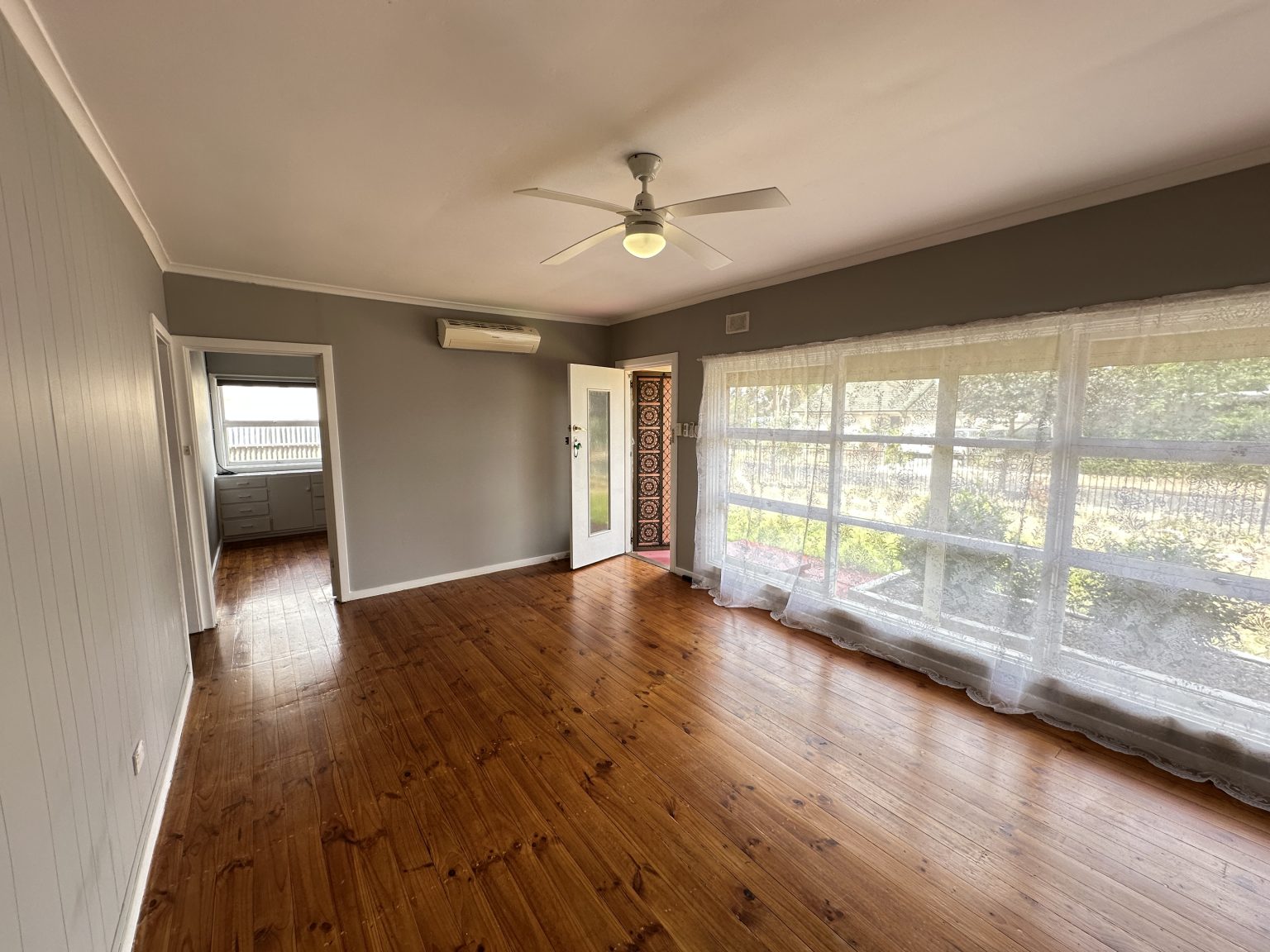 6 Buckley Street, DAVOREN PARK, SA 5113 Australia