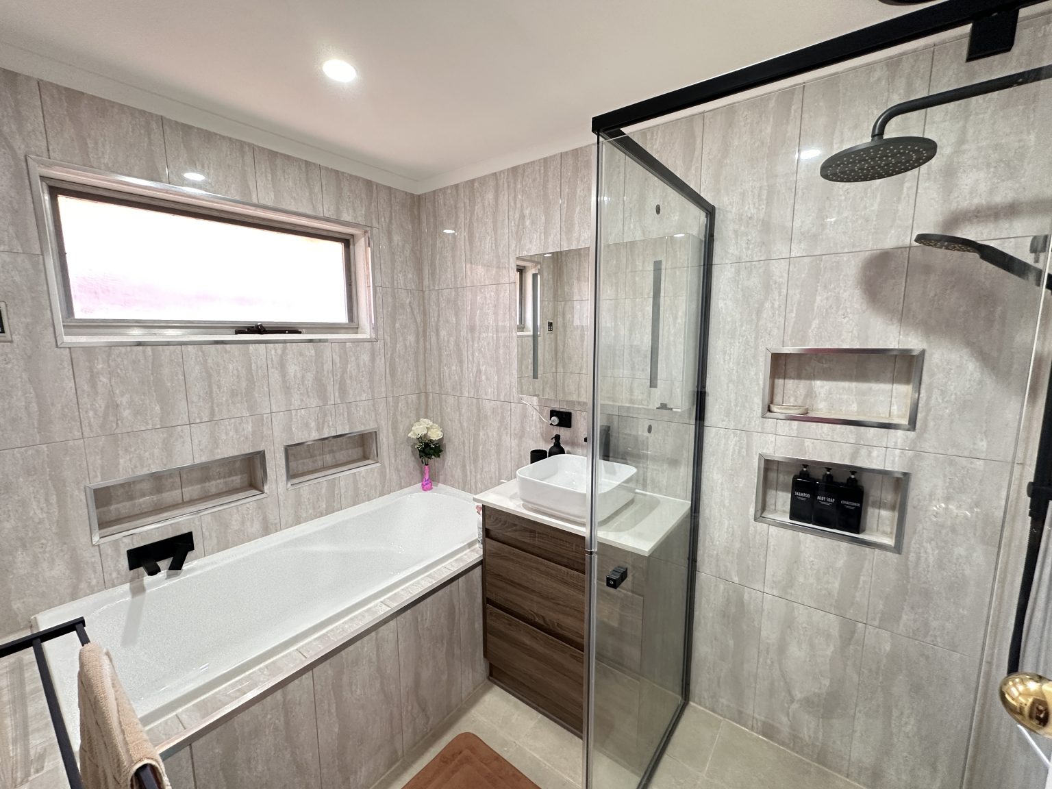 12 Sandpiper Crescent, ABERFOYLE PARK, SA 5159 Australia