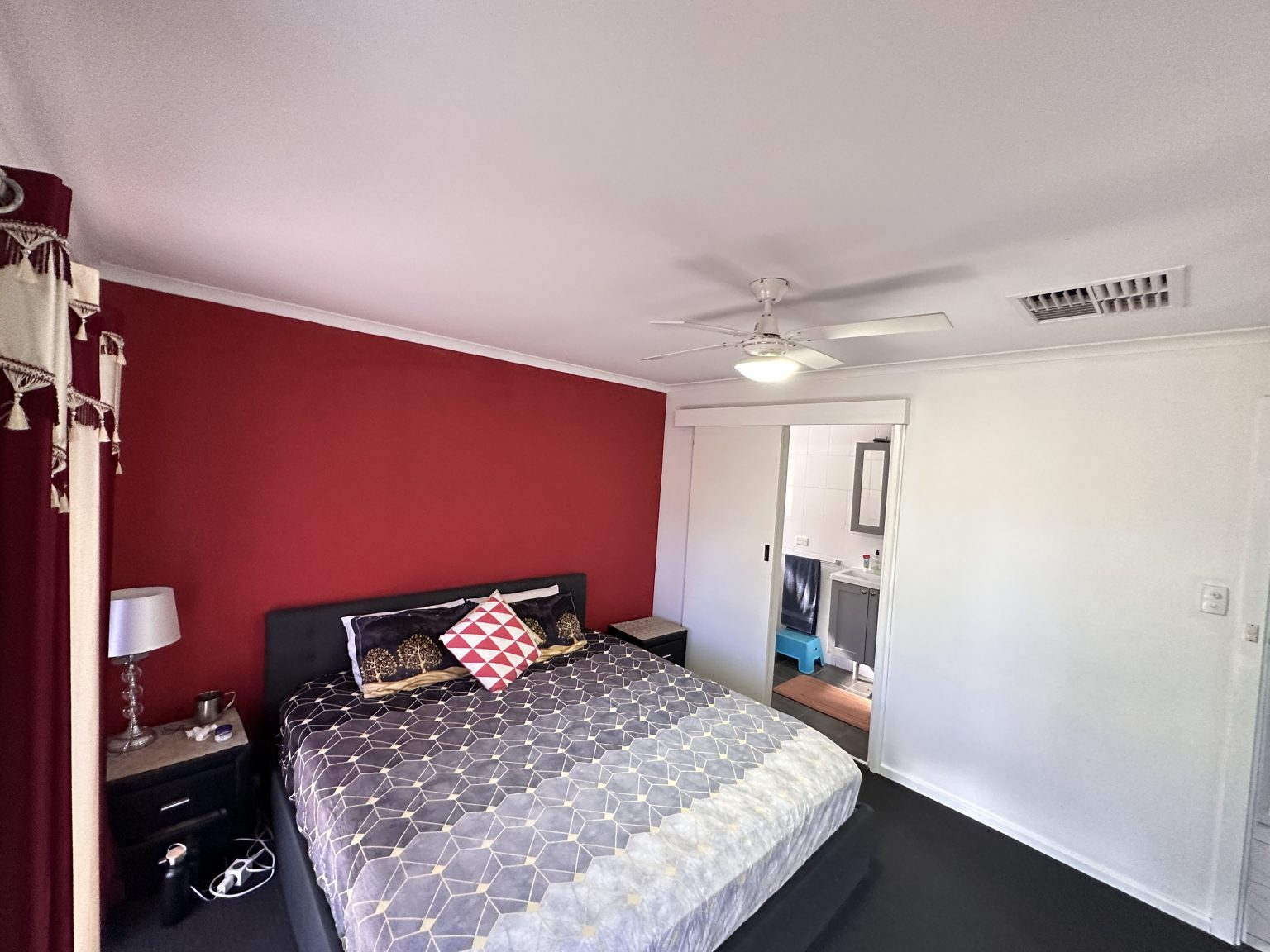 12 Sandpiper Crescent, ABERFOYLE PARK, SA 5159 Australia