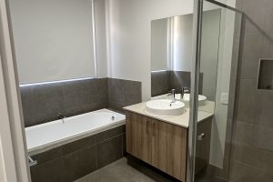 11 Pelican Drive, RIVERLEA PARK, SA 5120 Australia