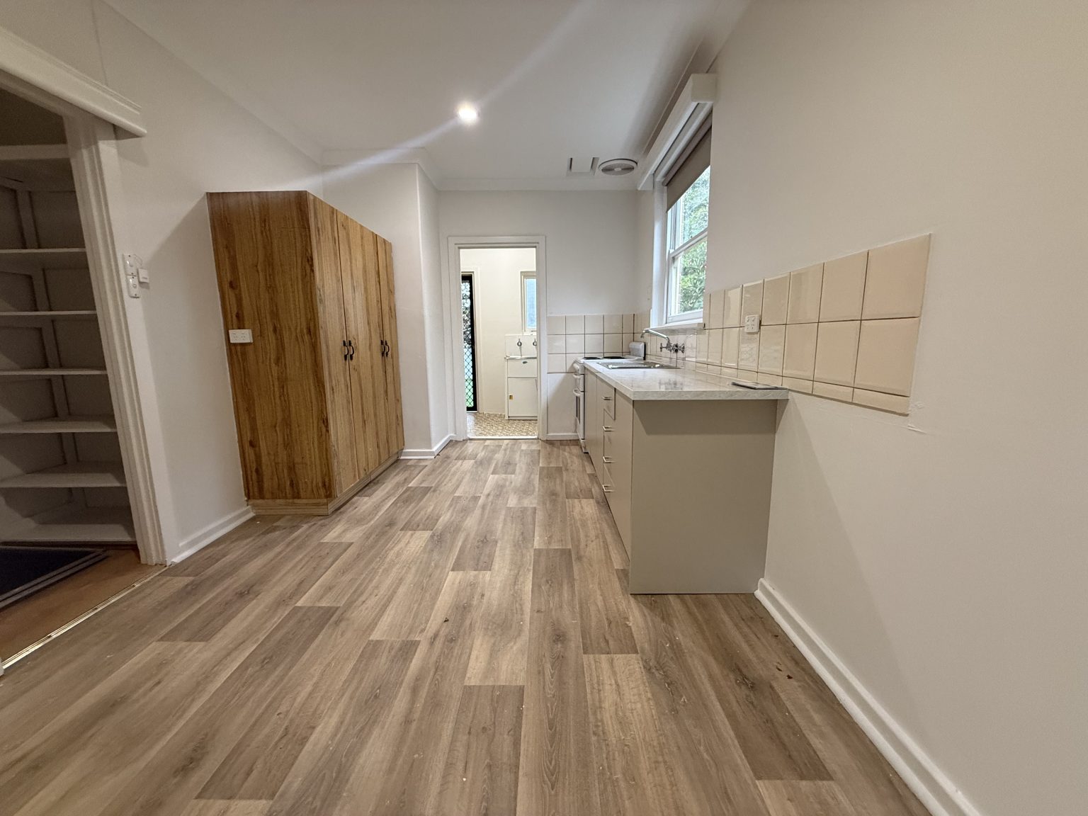 221 Main North Road, ELIZABETH GROVE, SA 5112 Australia