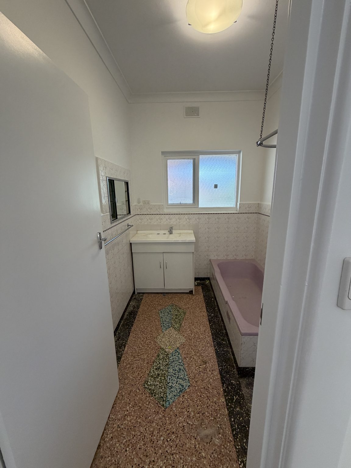 62 Barnes Road, GLYNDE, SA 5070 Australia