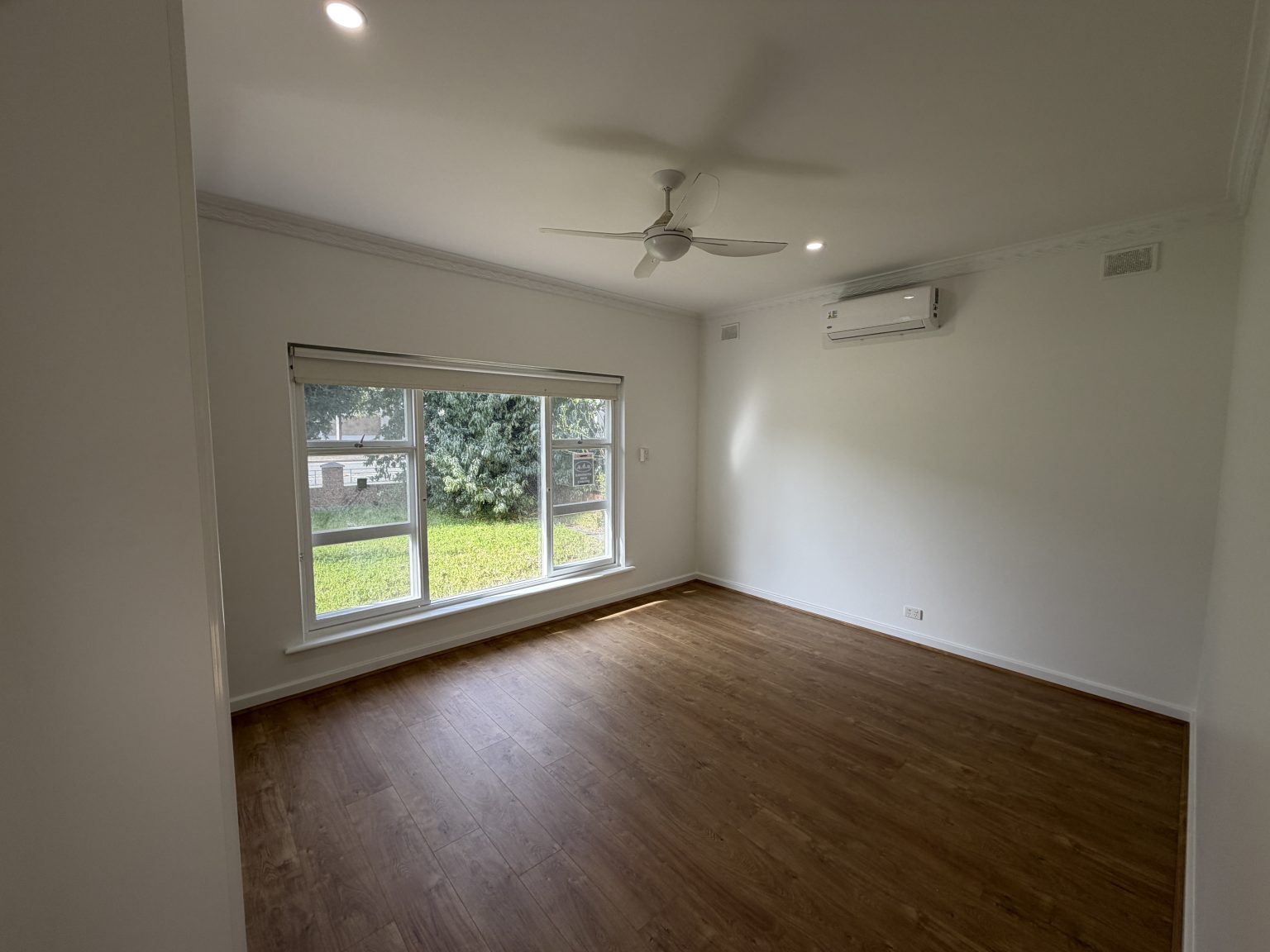62 Barnes Road, GLYNDE, SA 5070 Australia