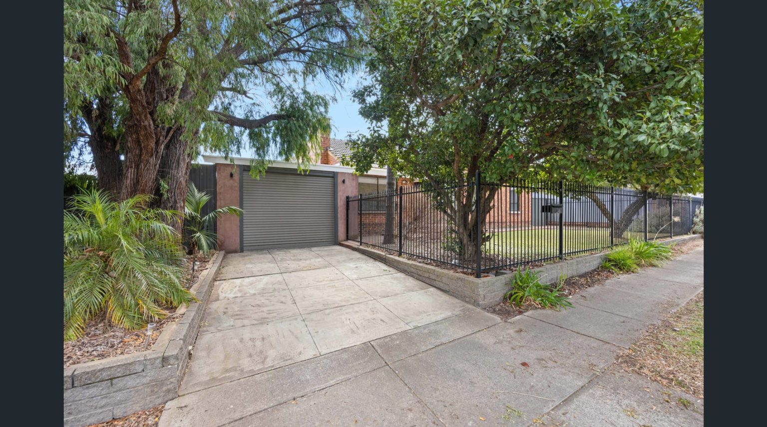 34 Gordon Avenue, CLEARVIEW, SA 5085 Australia