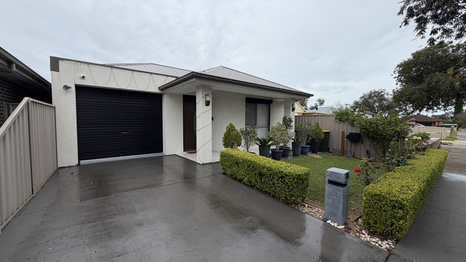 1A Chaucer Street, CLEARVIEW, SA 5085 Australia