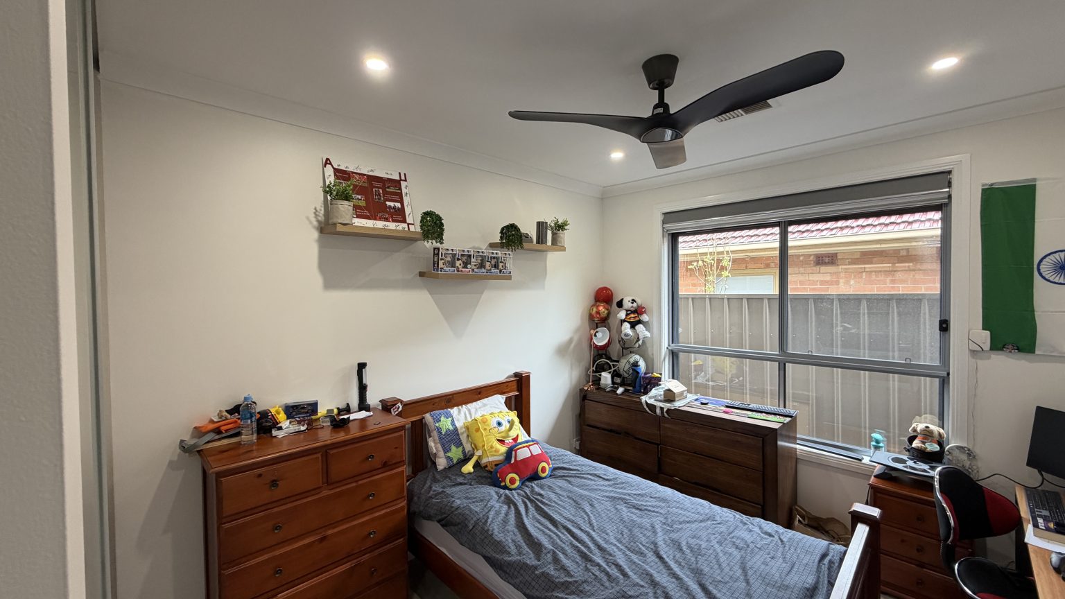 1A Chaucer Street, CLEARVIEW, SA 5085 Australia