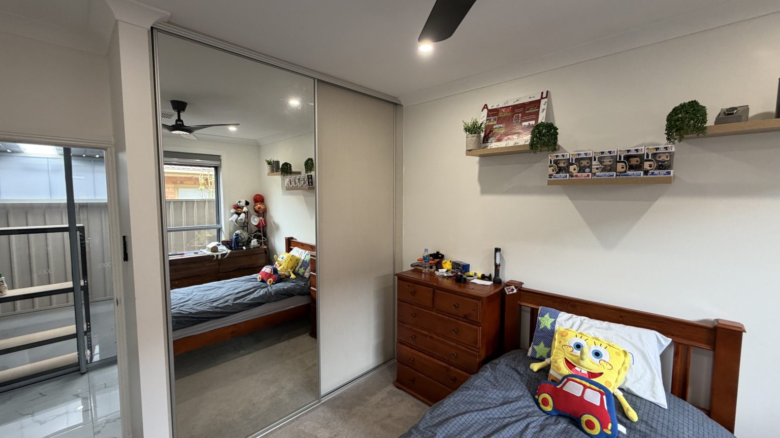 1A Chaucer Street, CLEARVIEW, SA 5085 Australia